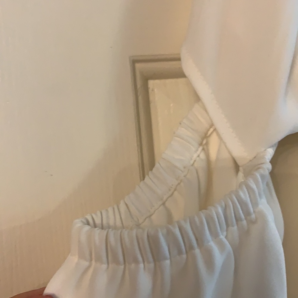 Off the shoulder split sleeve blouse - Picture 5 of 7